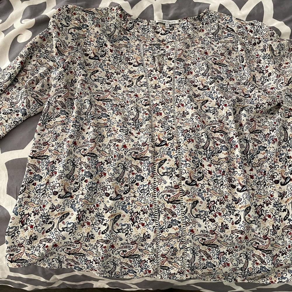 Collective Concept blouse 2x